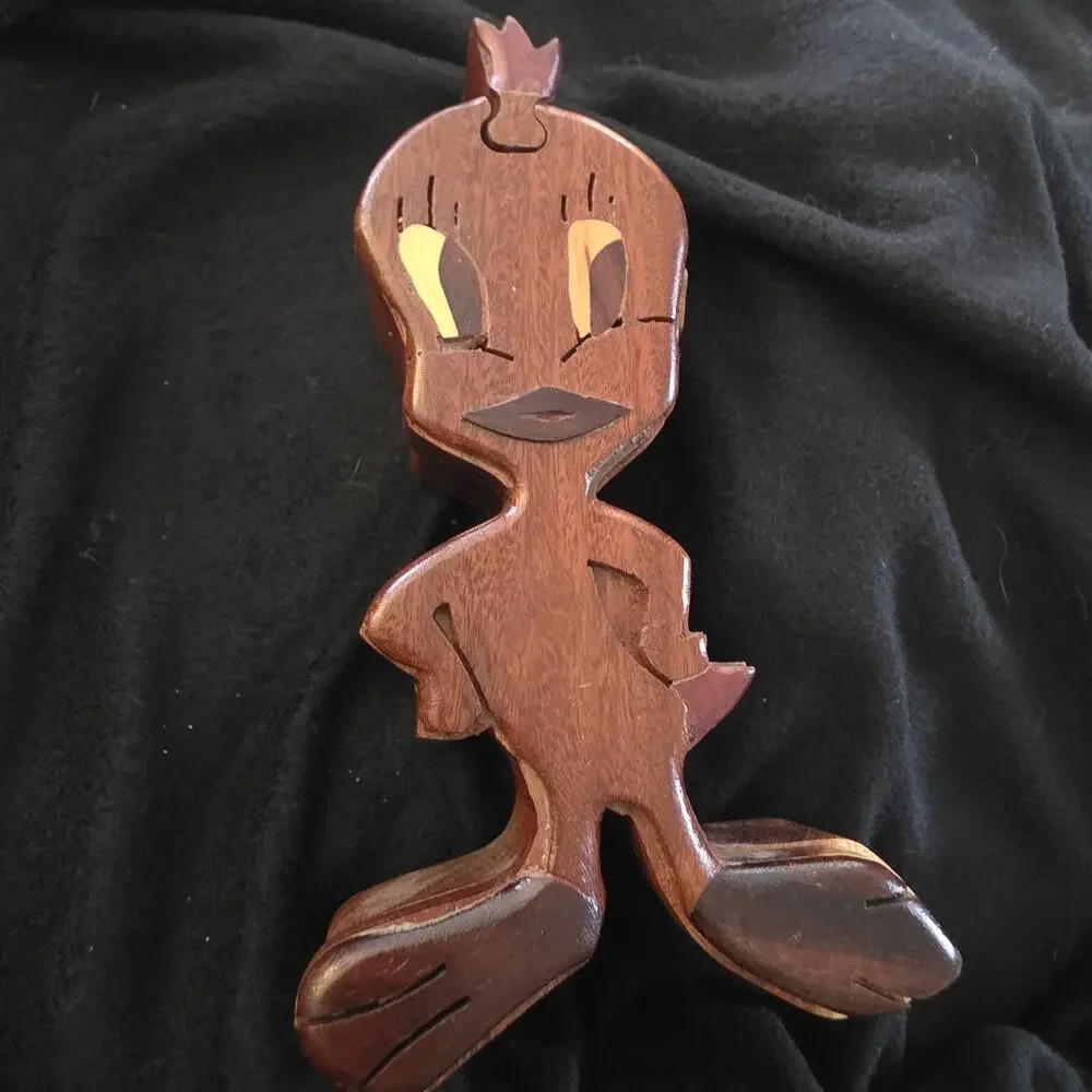 Vintage Hand Carved Wooden Tweety Bird Trinket Box  Palm Bay FL